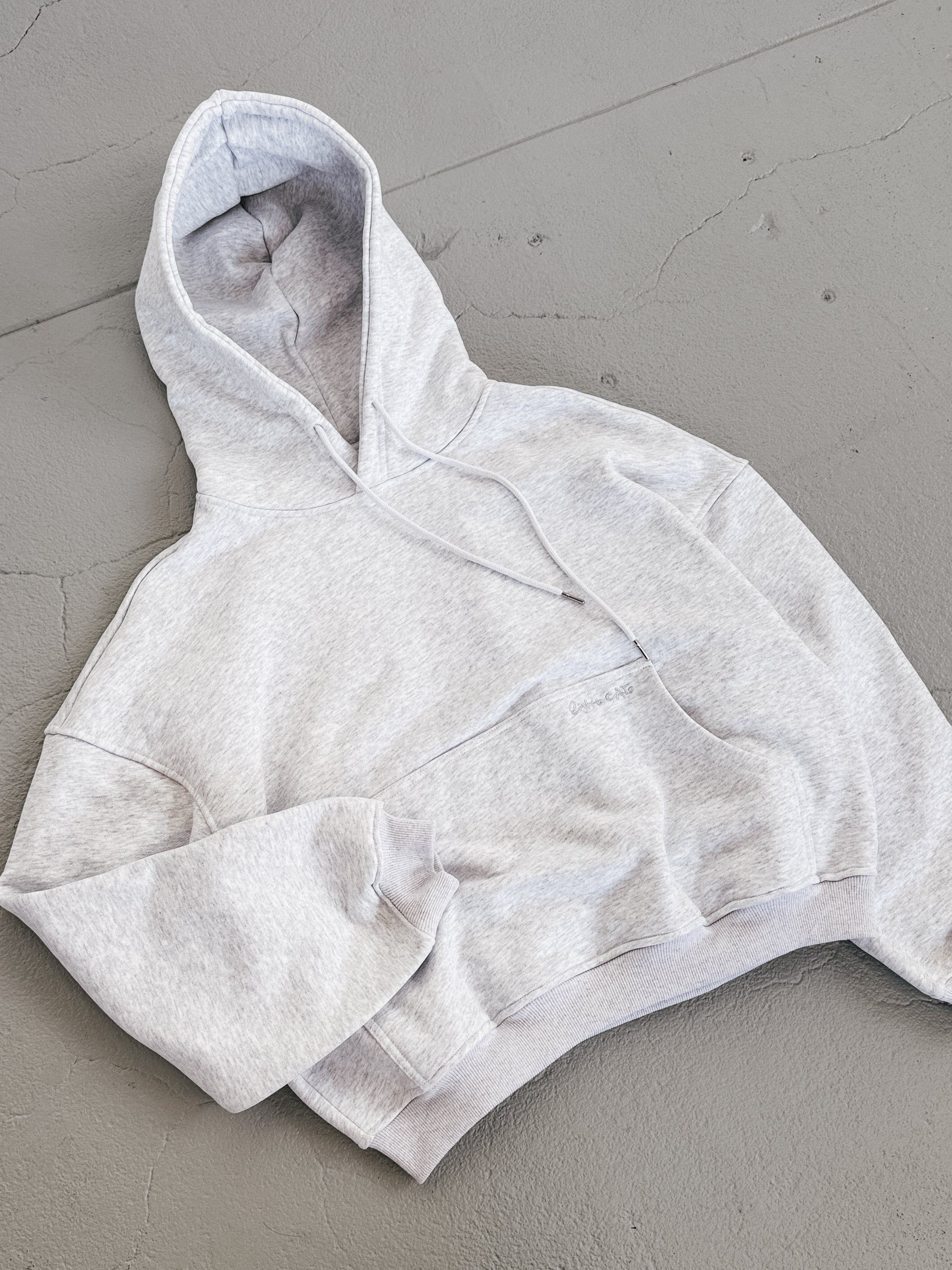 The Journal Entry 001: Oversized Hoodie