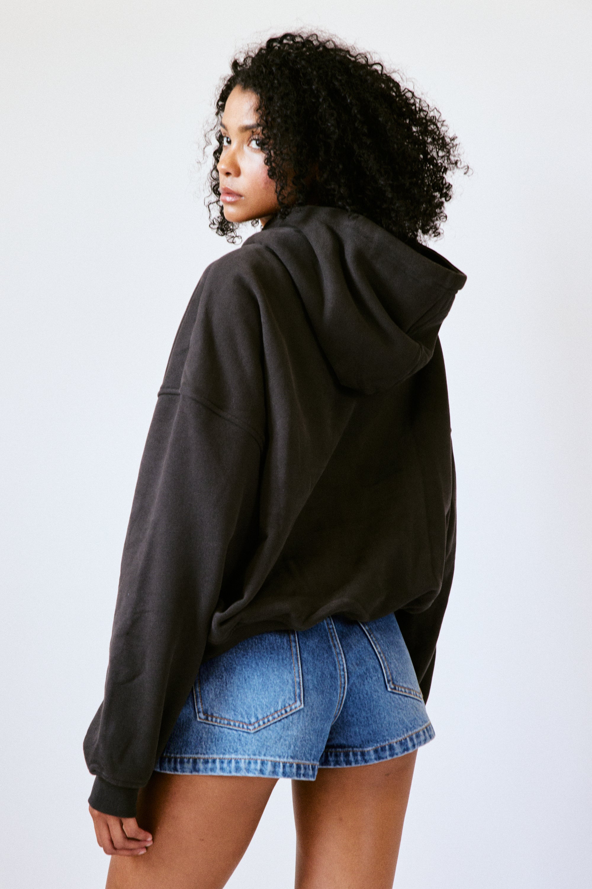 Brooklyn Oversized Hoodie in Vintage Black
