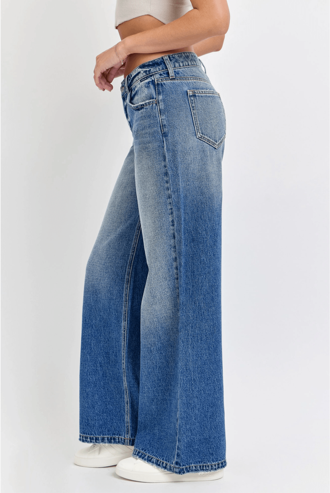 Lola Denim Low-Rise Jeans - Eight Cats