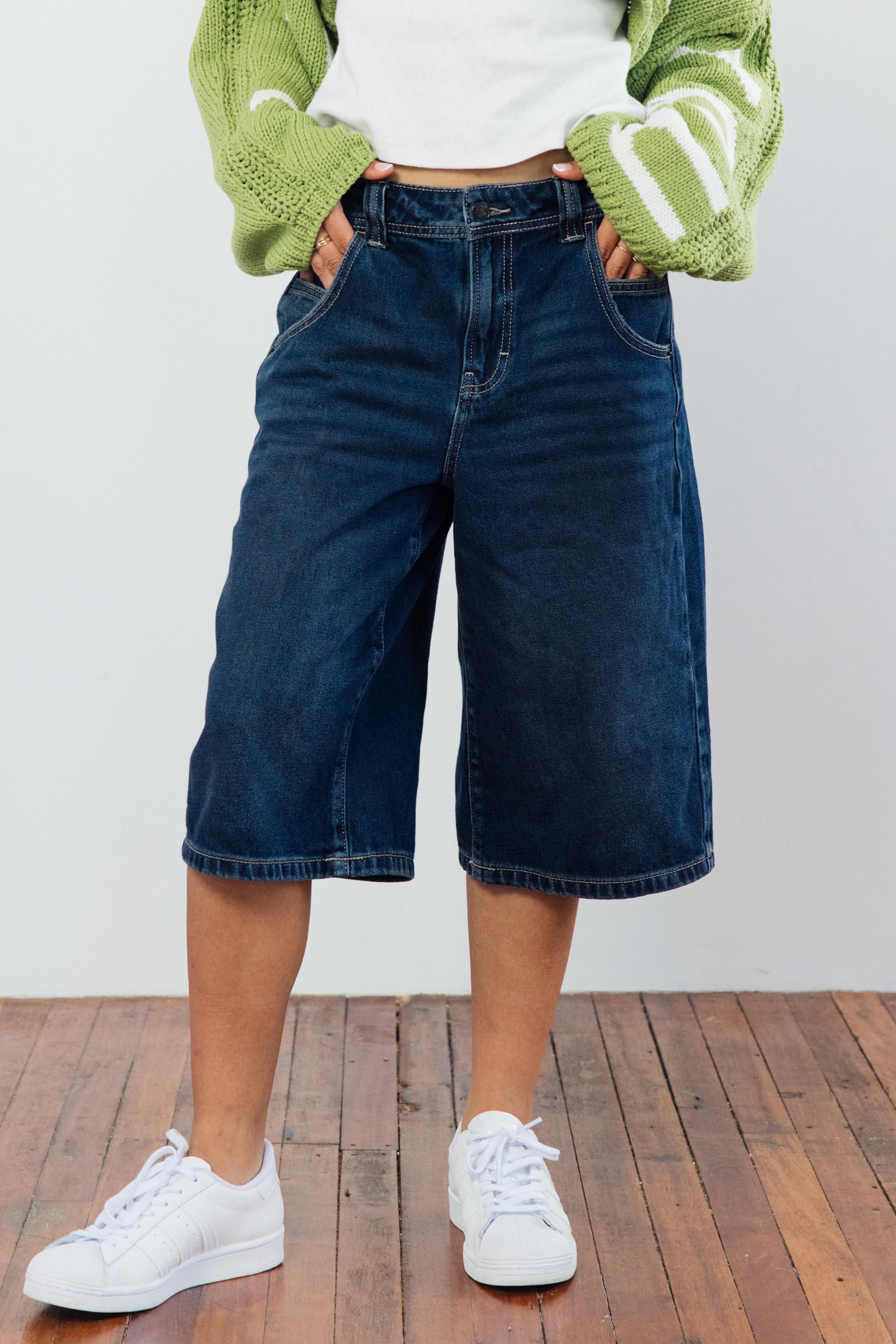 Mazy Low-Rise Denim Bermuda Shorts - Eight Cats